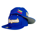 Gorra Venezuela Azul con Bordado en Relieve y Visera Gris.