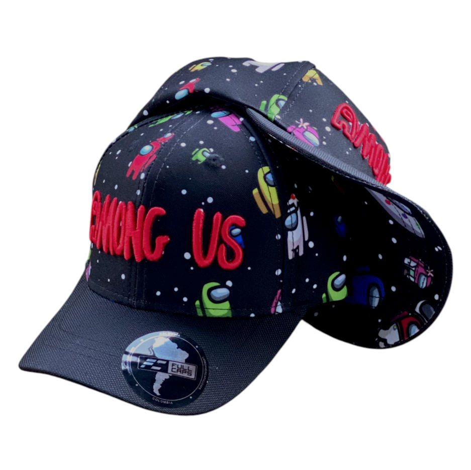 Gorra Multimarca Negra con Estampado y Bordado en Relieve.