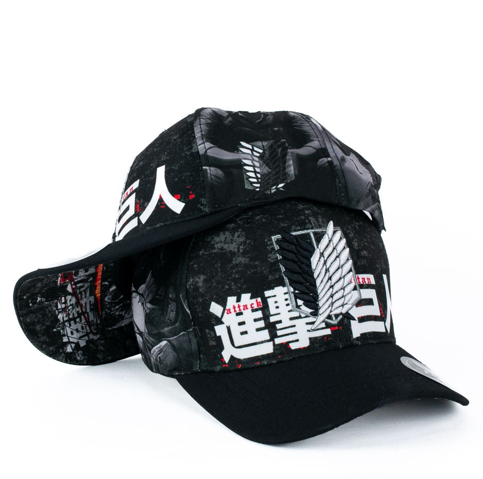 Gorra Comics Negra con Estampado y Bordado en Relieve.