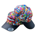 Gorra COMICS Multicolor con Estampado de Personajes y Visera Negra.
