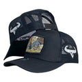 Gorra Full Corral Negra con Malla Negra y Bordado de Gallo.