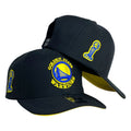 Gorra Equipos Negra con Bordado en Relieve y Visera Amarilla.
