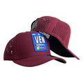 Gorra Venezuela Vinotinto con Parche de Goma y Paneles Perforados.