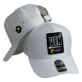 Gorra Venezuela Blanca con paneles perforados y parche de goma.