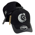 Gorra Full Corral Negra en Gamuza con Bordado en Relieve y Visera Gris.