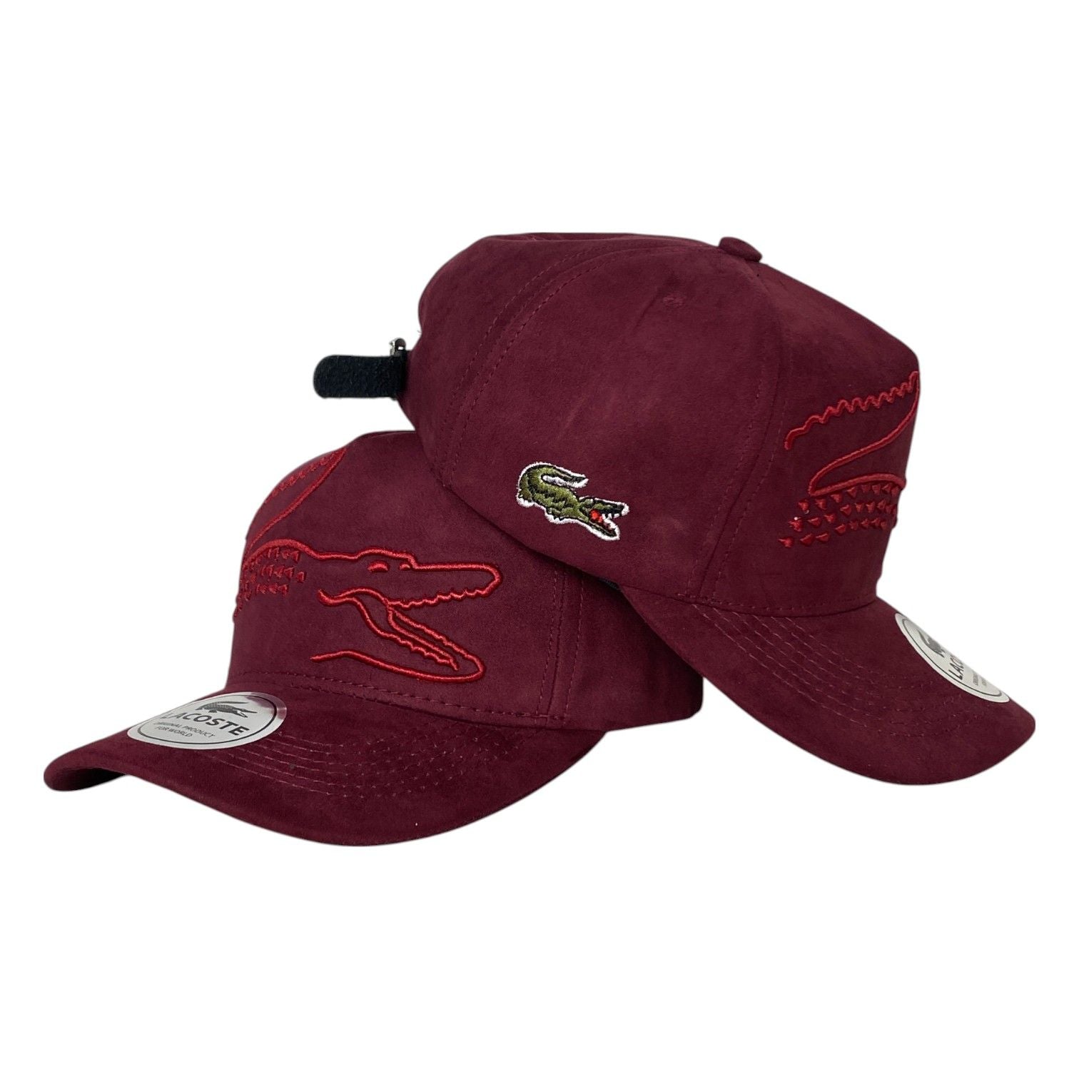 Gorra Lacoste  Vinotinto en Gamuza con Bordado en Relieve y Logo Lateral.