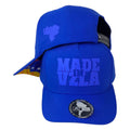 Gorra Venezuela Azul con Estampado en Relieve y Visera Estampada.