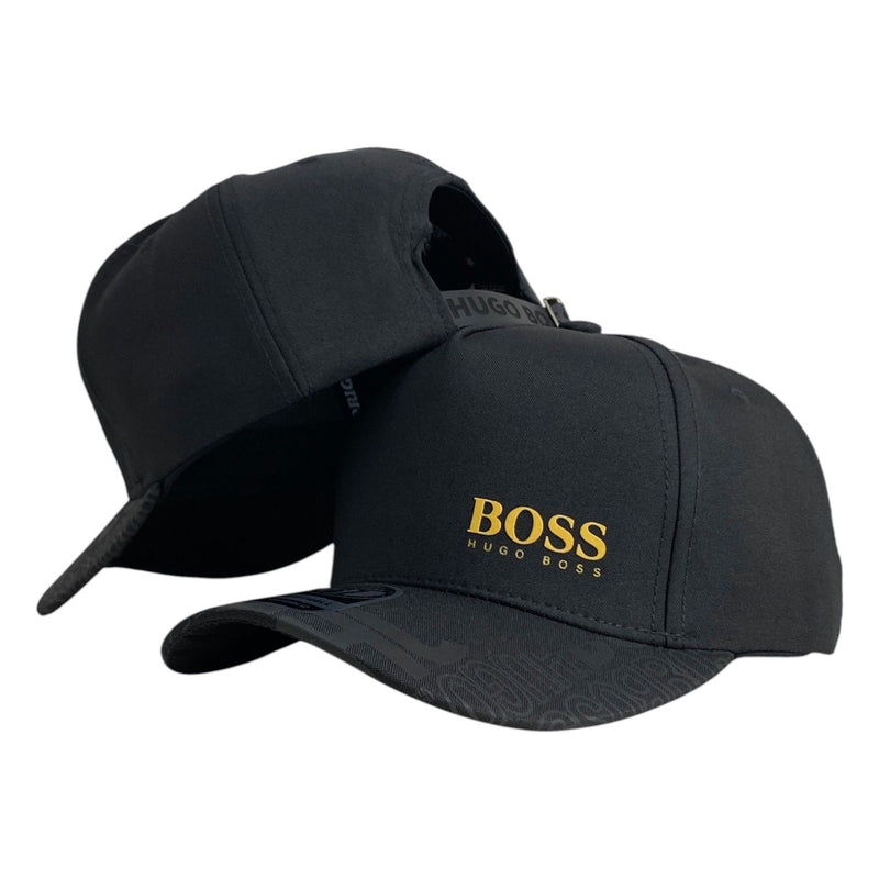 Gorra Hugo Boss Negra con Bordado en Relieve y Visera Estampada.