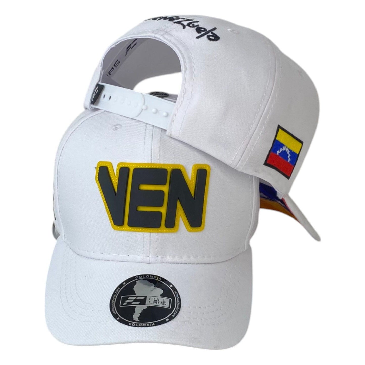 Gorra Venezuela Blanca con Estampado en Relieve y Parche de Bandera.