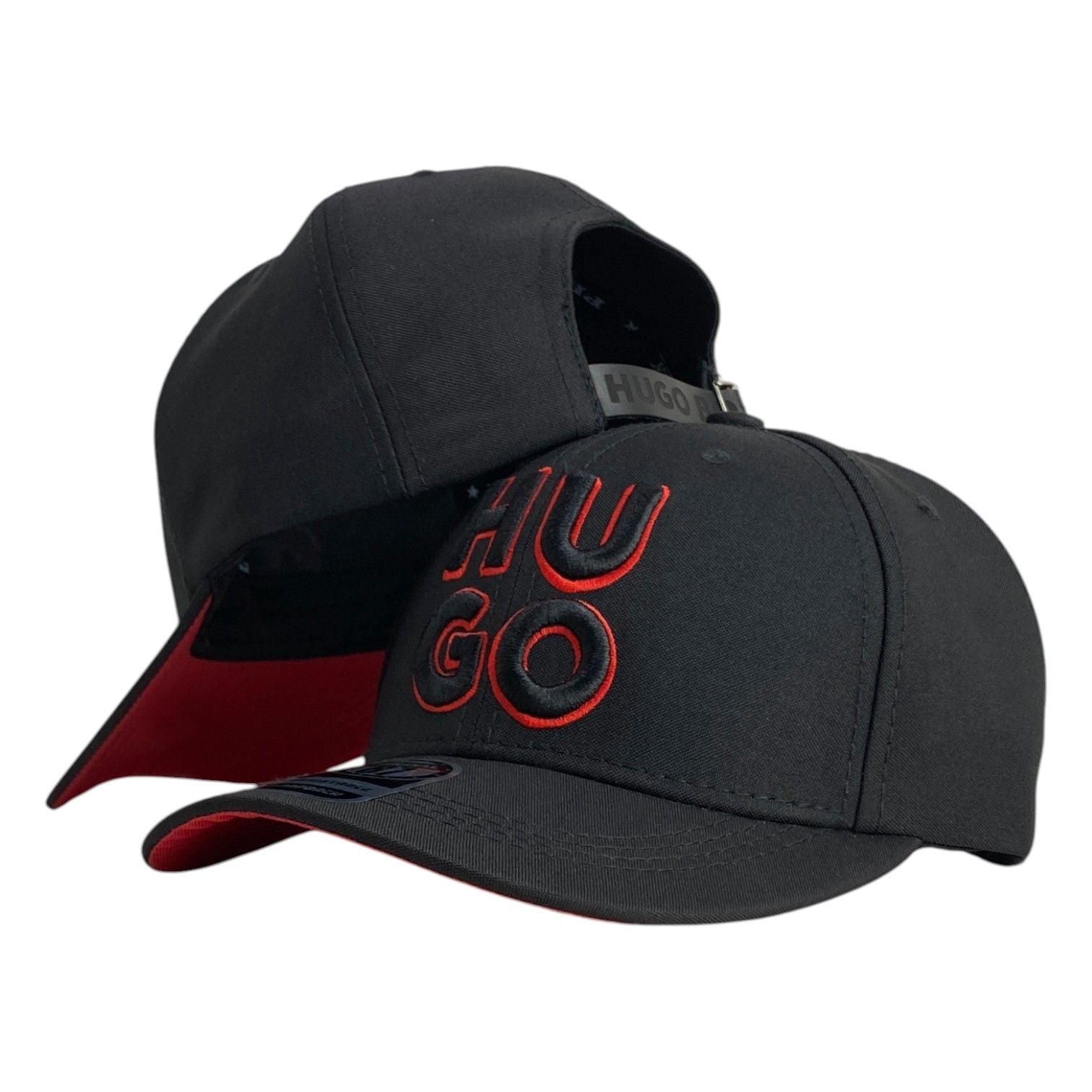 Gorra Hugo Boss Negra con Bordado en Relieve y Visera Roja.