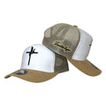 Gorra FE Beige con Malla Beige y Bordado en Relieve.