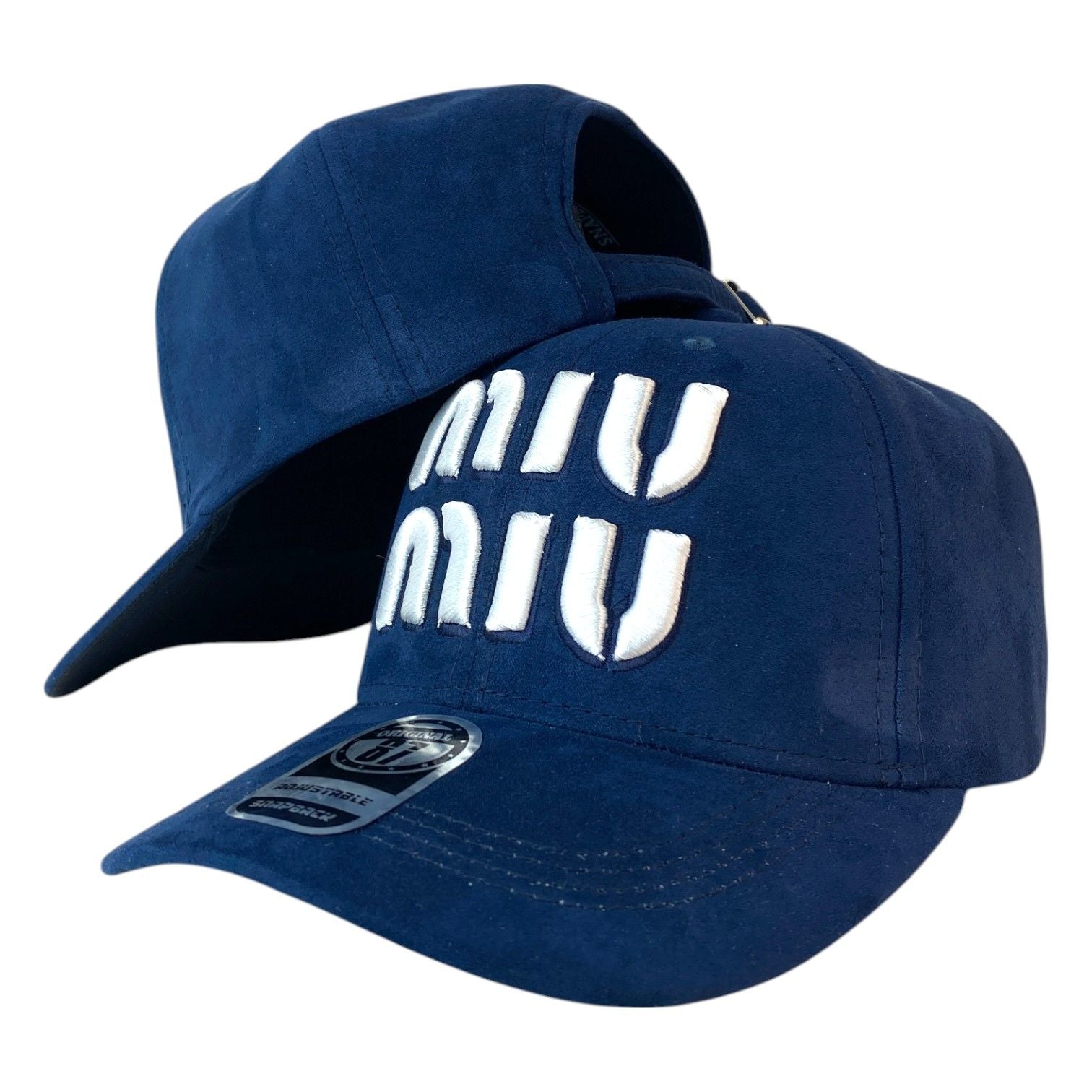 Gorra Miu Miu Azul en Gamuza con Bordado en Relieve y Cierre Ajustable.