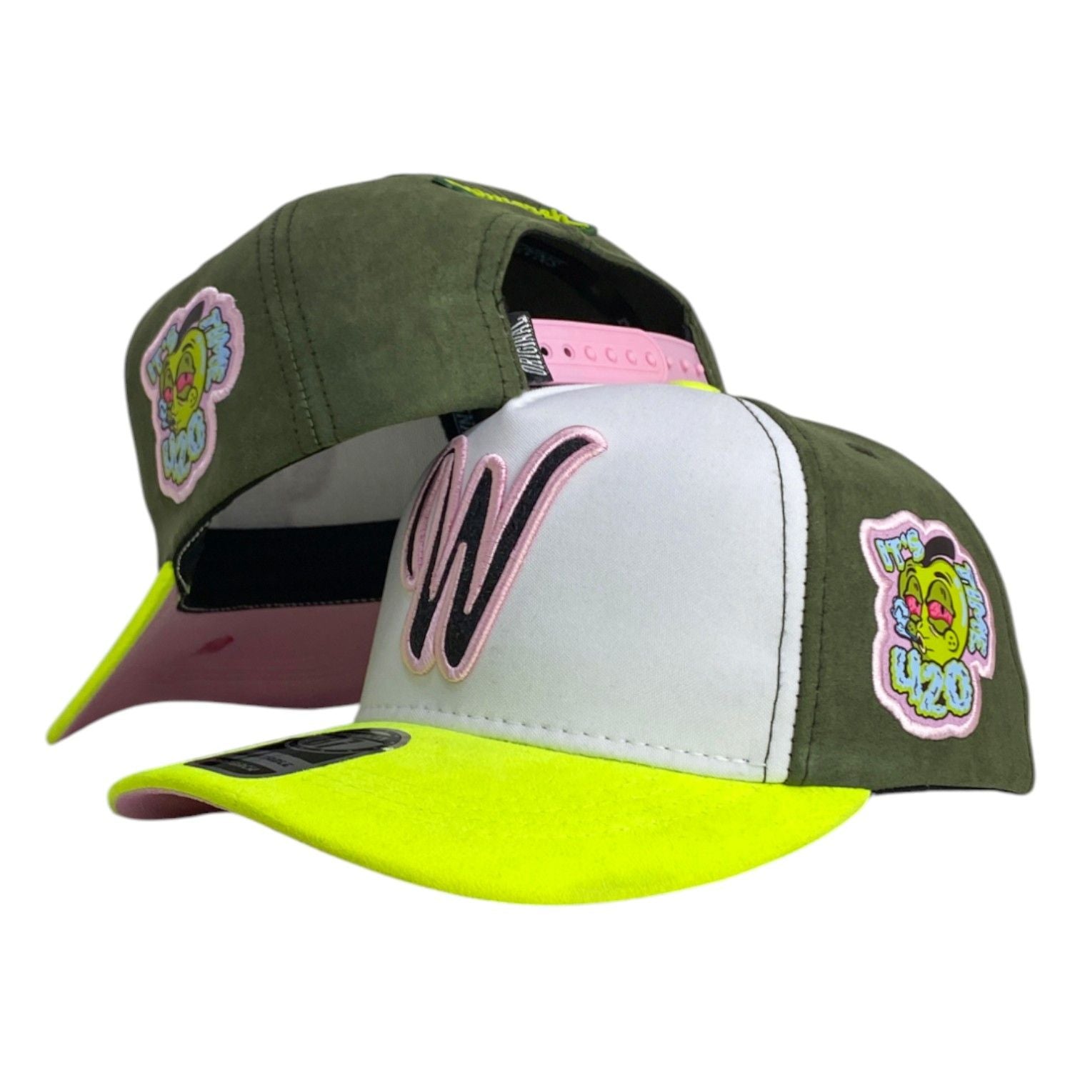Gorra Westcol Verde en Gamuza con Bordado en Relieve y Estampado.