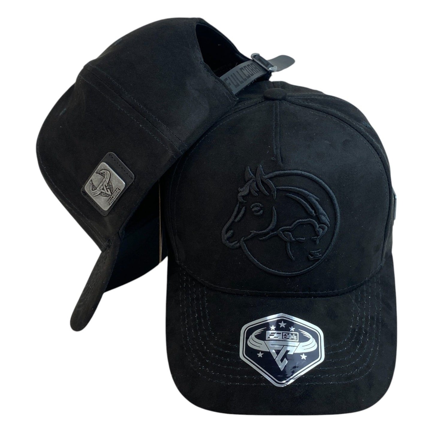 Gorra Full Corral Negra en Gamuza con Bordado de Caballo y Placa Metálica.