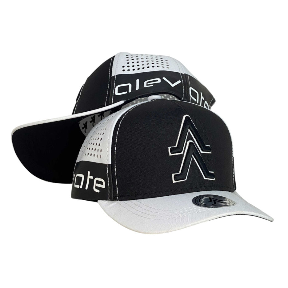 Gorra Venezuela Negra con Bordado en Relieve y Paneles Perforados.
