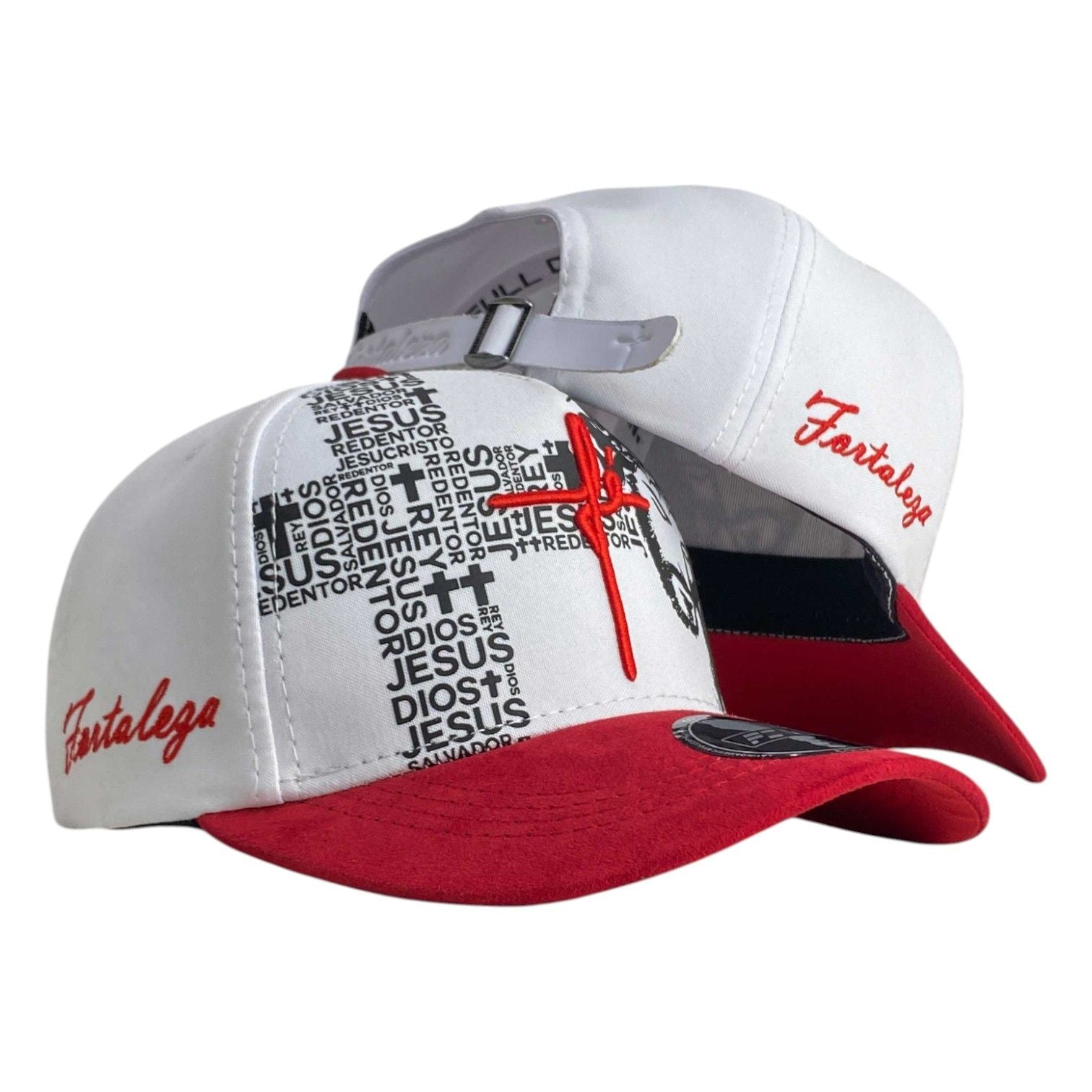 Gorra FE Blanca en Gamuza con Estampado de Cruz y Bordado en Relieve.