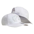Gorra Top Quality Blanca con Bordado en Relieve y Cierre Metálico.