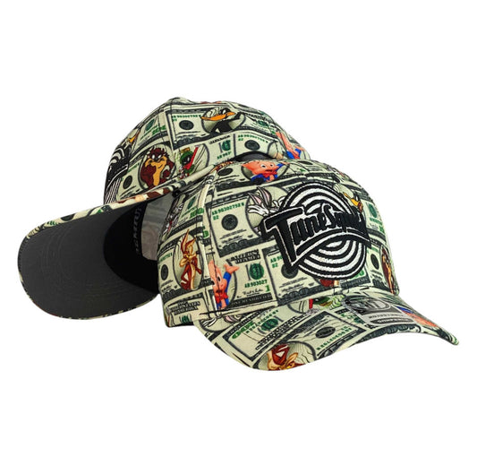 Gorra Multimarca Beige con Estampado de Billetes y Bordado en Relieve.
