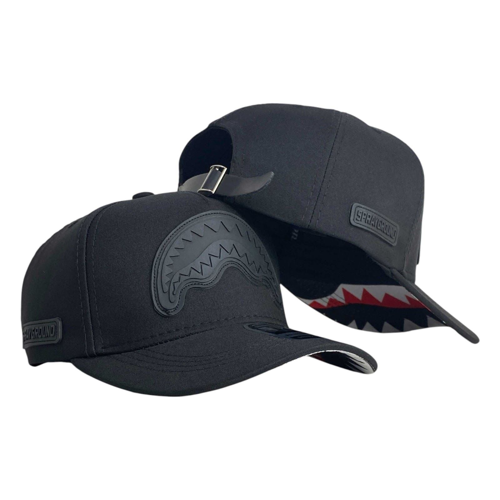Gorra Sprayground Negra con Parche de Tiburón y Estampado en Visera.