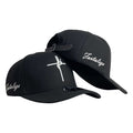 Gorra FE Negra con Bordado en Relieve y Cierre de Cuero.