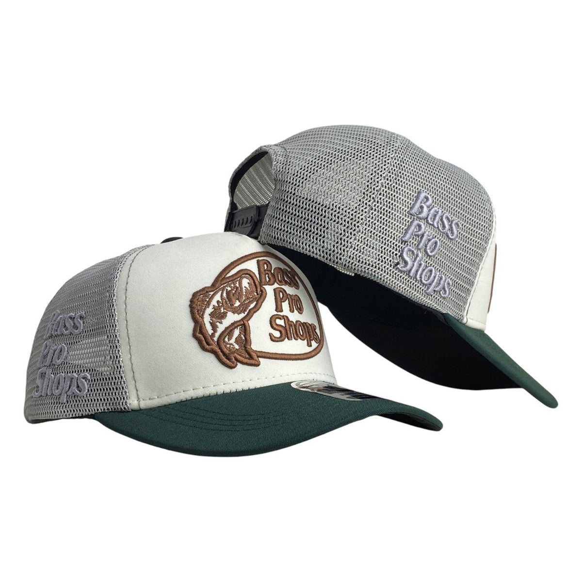 Gorra Bass Pro Shop Blanca con Visera Verde y Malla Gris.