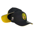 Gorra Venezuela Negra con Visera Amarilla y Bordado en Relieve.