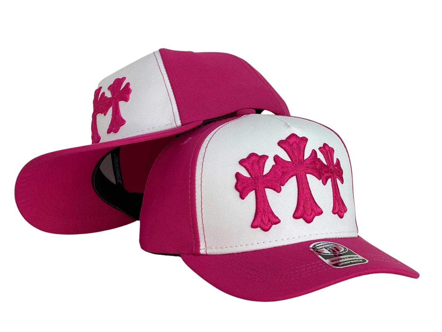 Gorra Full Caps Rosa y Blanca con Bordado en Relieve y Diseño de Cruces.