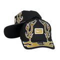 Gorra Nike Negra con Bordado en Relieve y Estampado de Llamas.