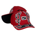 Gorra Nike Roja con Estampado de Llamas y Bordado en Relieve.