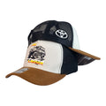 Gorra Toyota Blanca en Gamuza con Malla Negra y Estampado.