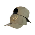Gorra Fox Beige con Bordado en Relieve y Cierre Snapback.