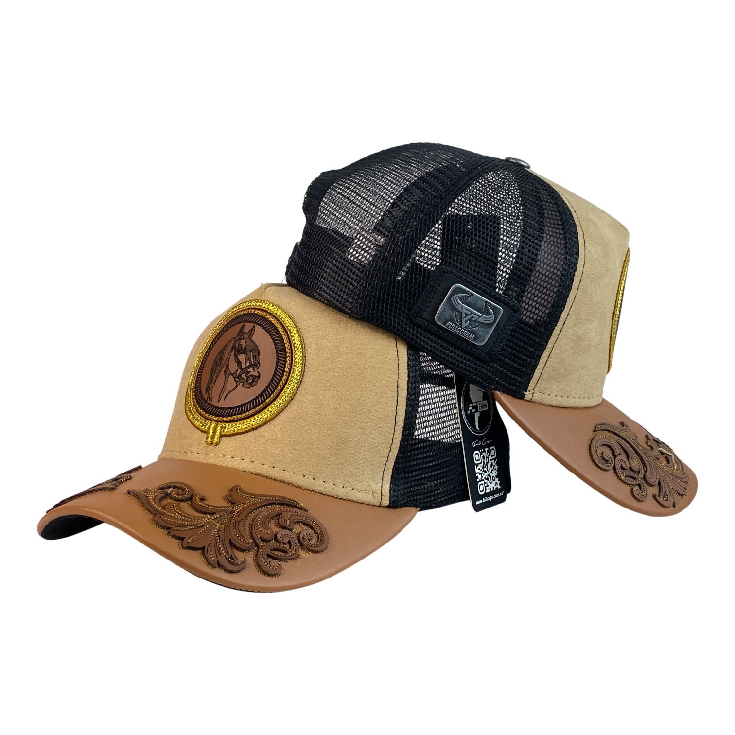 Gorra Full Corral Beige en Gamuza con Visera de Cuero y Bordado de Caballo.