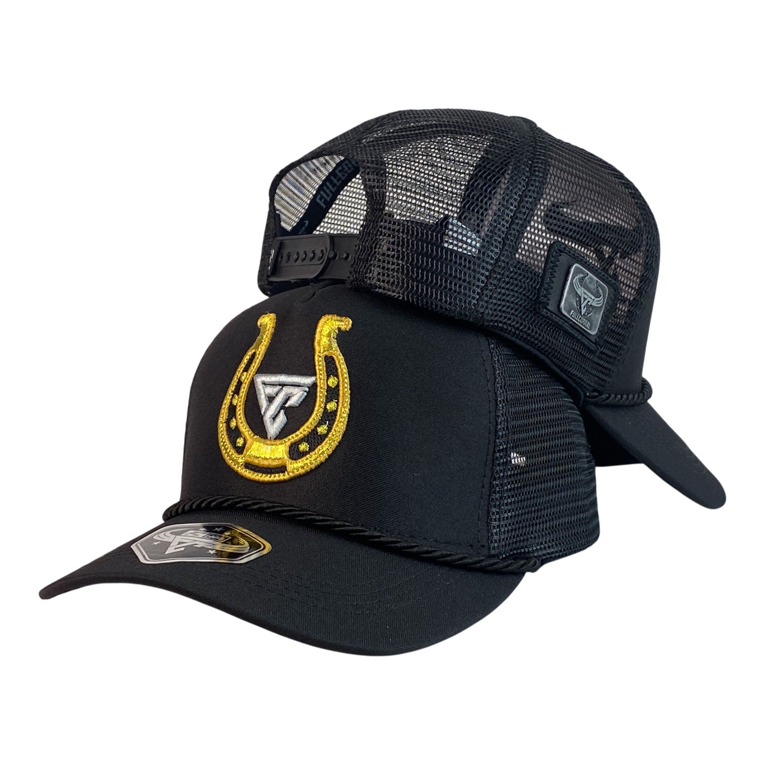 Gorra Full Corral Negra con Bordado de Herradura y Malla Negra.