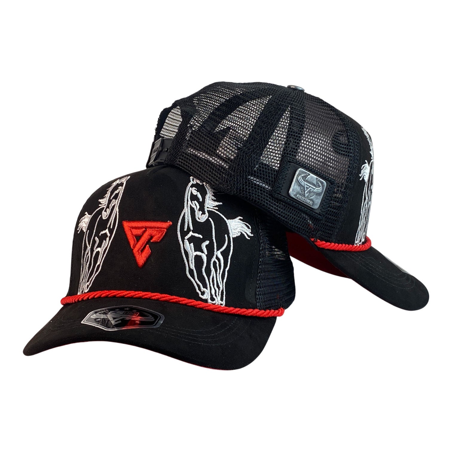 Gorra Full Corral Negra con Bordado de Caballos y Malla Negra.