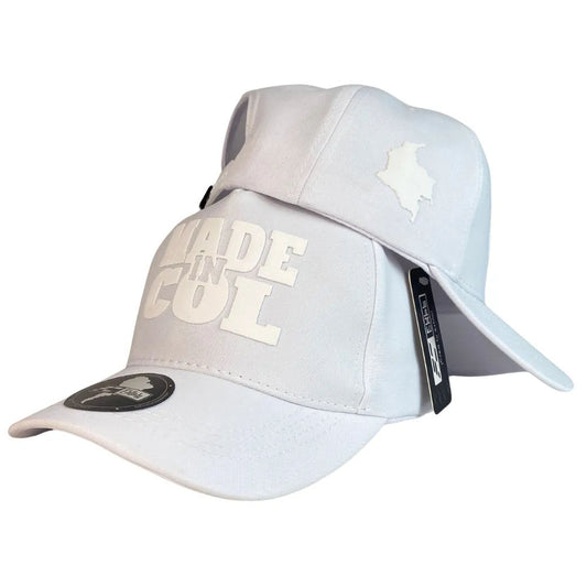Gorra Colombia Blanca con Bordado en Relieve y Estampado.