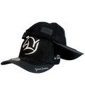Gorra Yeison Jimenez Negra en Gamuza con Bordado en Relieve y Parche de Cuero.