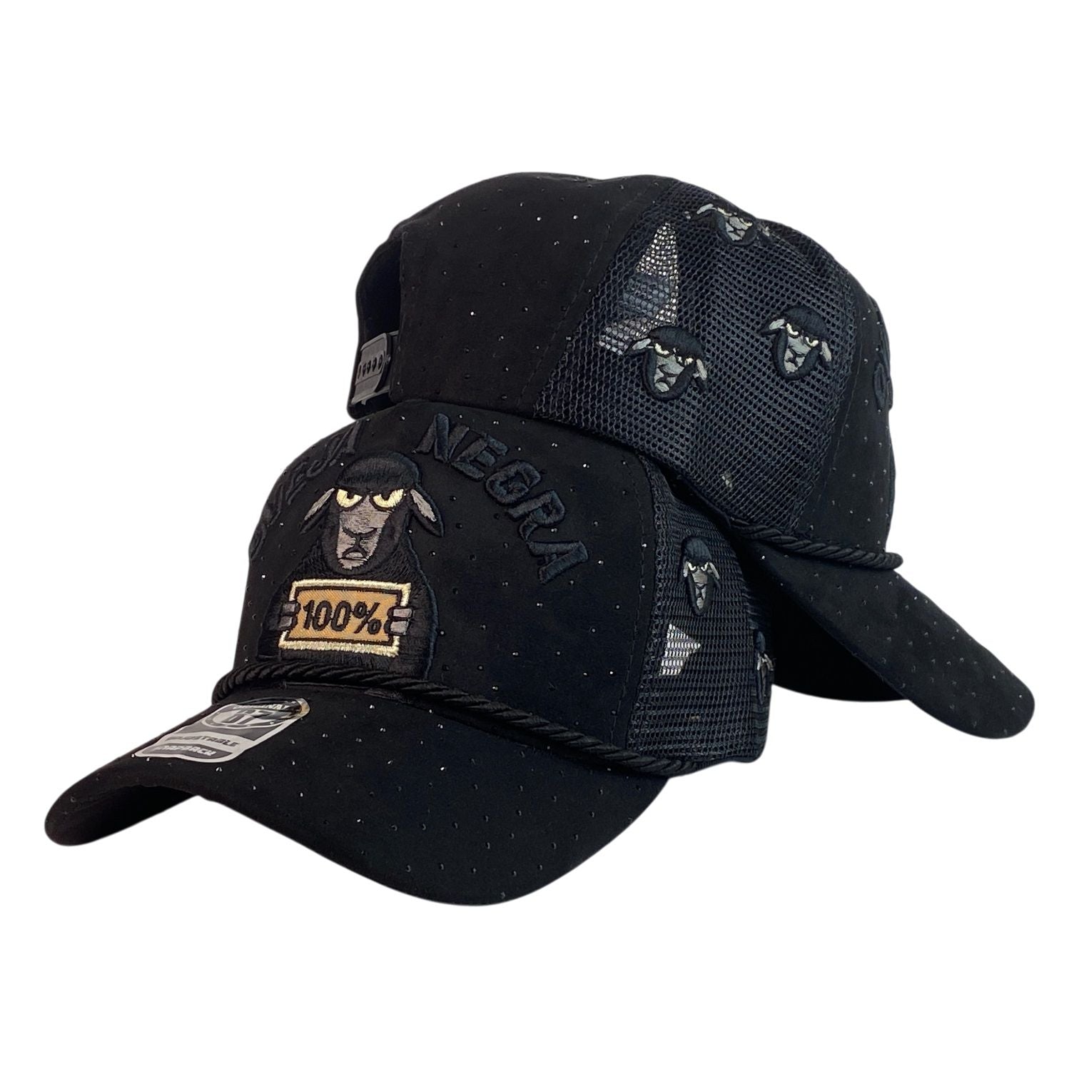 Gorra Full Caps Negra con Bordado de Oveja y Malla Negra.
