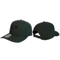 Gorra Oakley Verde con Bordado en Relieve y Cierre Ajustable.