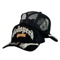 Gorra Godspeed Negra con Bordado en Relieve y Malla Negra.