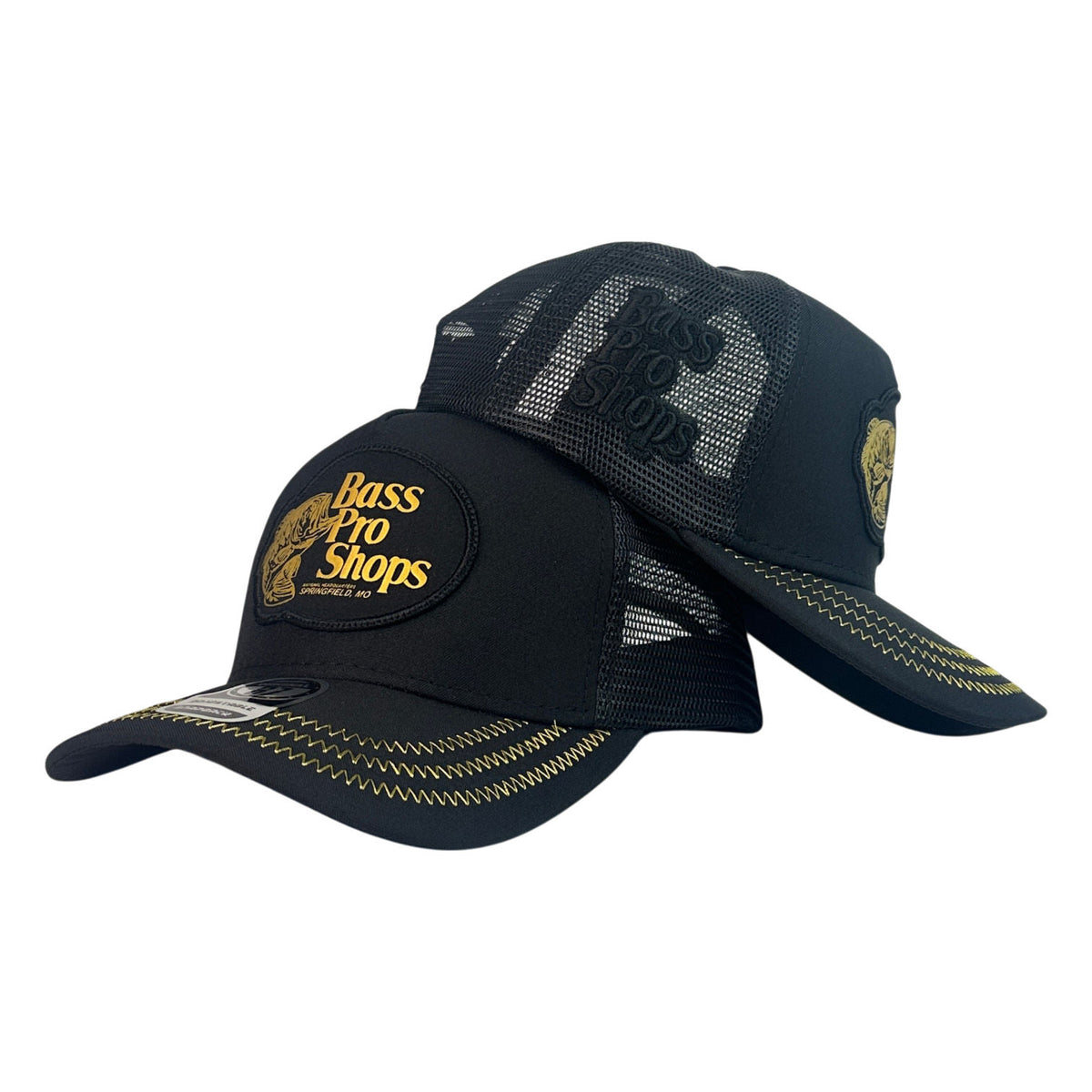 Gorra Bass Pro Shop Negra con Malla Negra y Visera con Costuras Doradas.