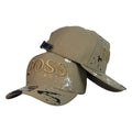 Gorra Hugo Boss Beige con Bordado en Relieve y Estampado de Salpicaduras.