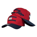 Gorra Tommy Roja con Bordado en Relieve y Visera Azul.