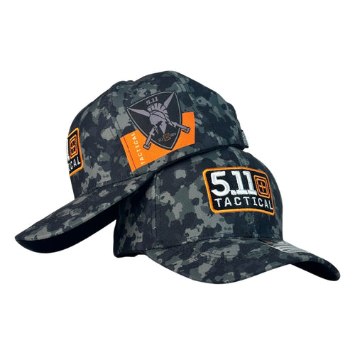 Gorra 5.11 Camo con Bordado en Relieve y Parche Naranja.