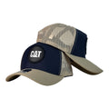 Gorra Caterpillar Azul con Malla Beige y Parche Circular.