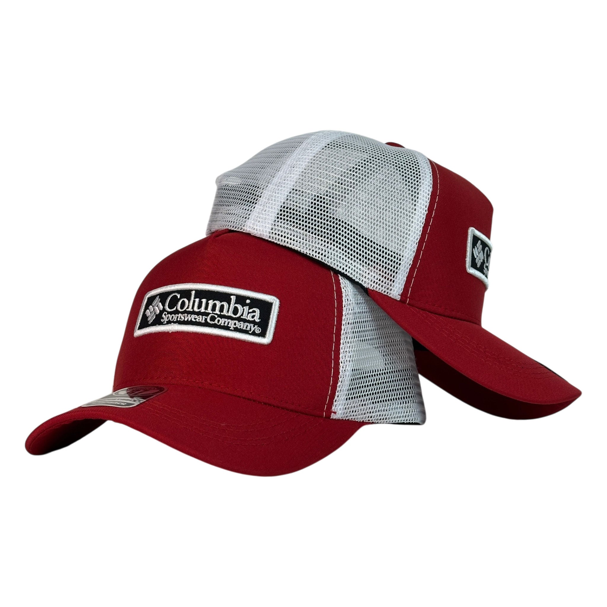 Gorra Columbia Roja con Malla Blanca y Parche Bordado.