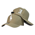 Gorra Polo Beige con bordado de jinete y número 3.