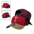 Gorra FE Roja en Gamuza con bordado en relieve y cierre de cuero.