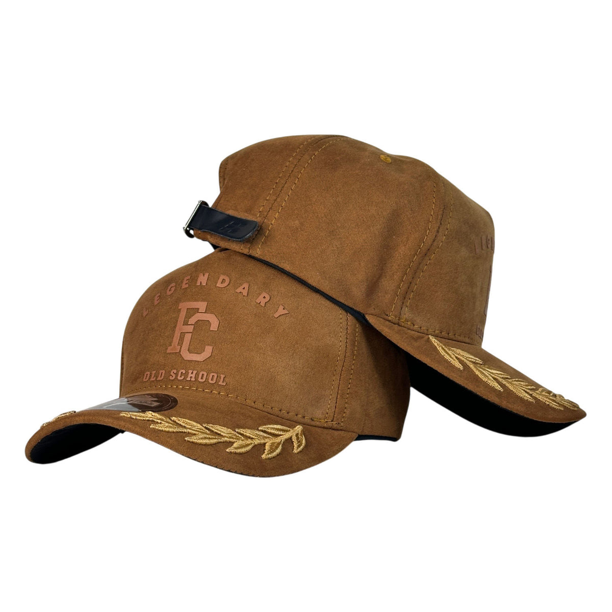 Gorra Full Caps Café en Gamuza con Estampado Frontal y Bordado en Visera.