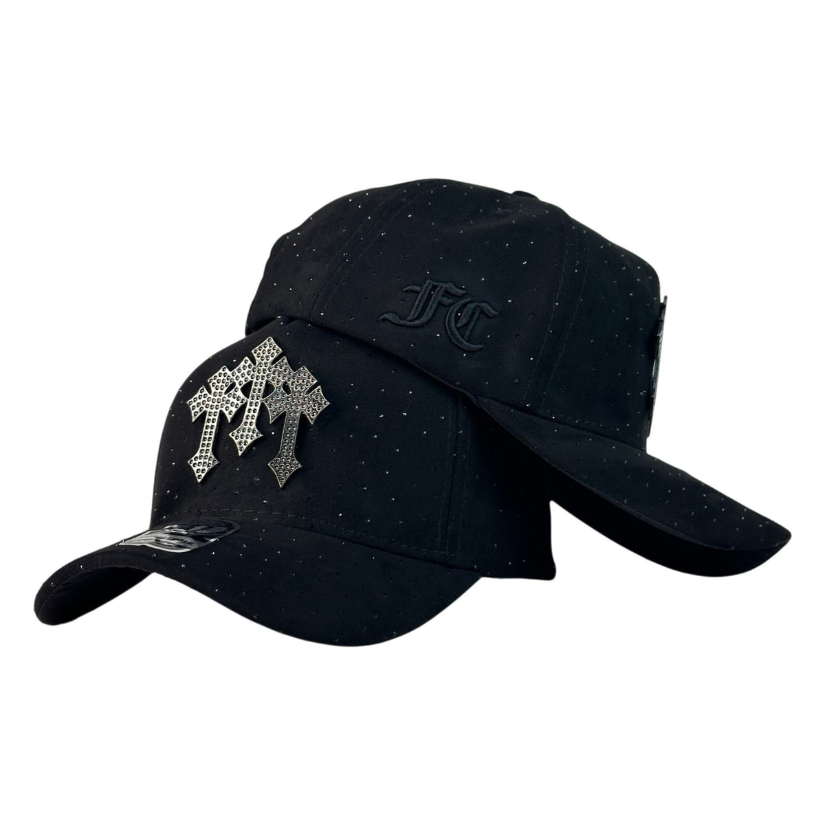 Gorra Full Caps Negra en Gamuza con Aplique de Cruces y Bordado Lateral.