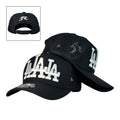 Gorra Full Caps Negra con Malla Trasera y Bordado Frontal Blanco.